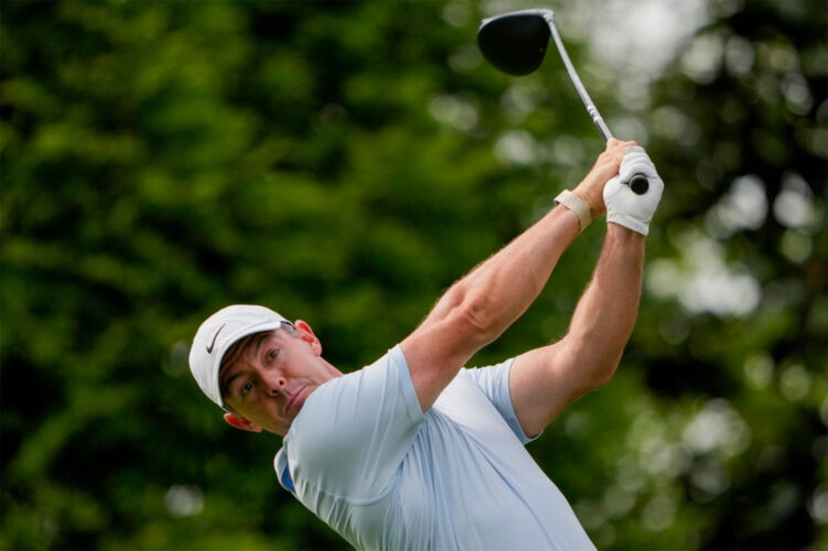 McIlroy shoots 67 to move into contention at Truist Championship